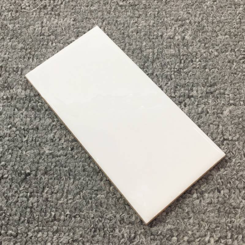 Gạch thẻ màu be mờ KT 75x150mmSTA75151M