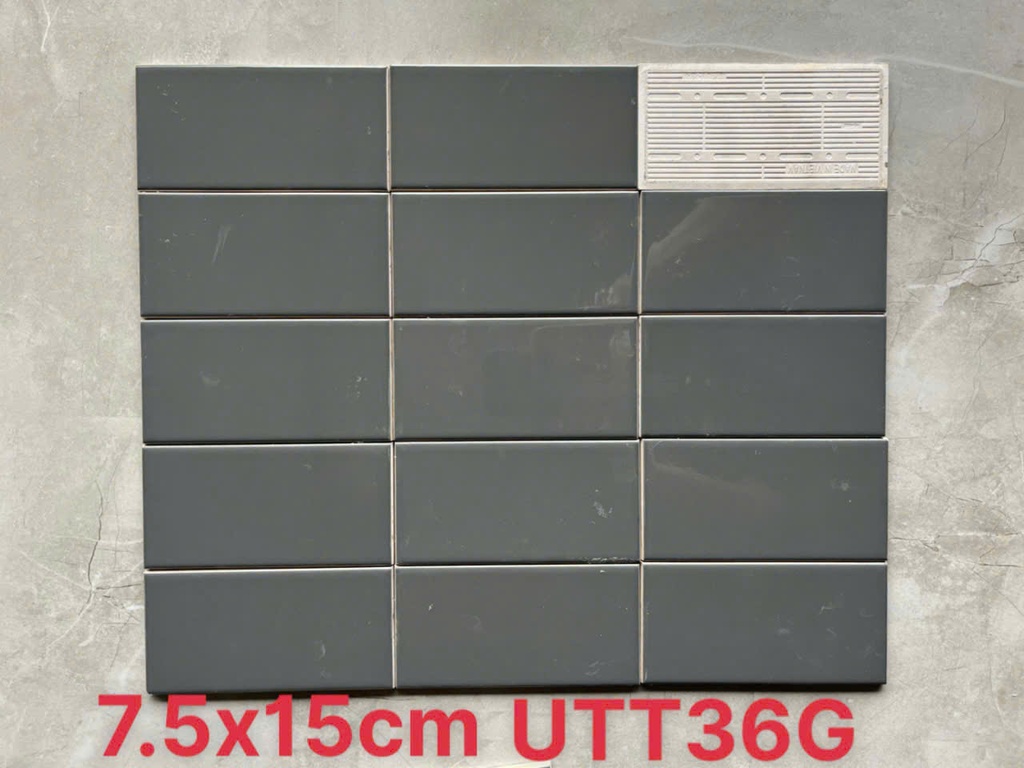 Gạch thẻ Việt Nam xám bóng KT 75x150mm loại 1 mã UTT36G