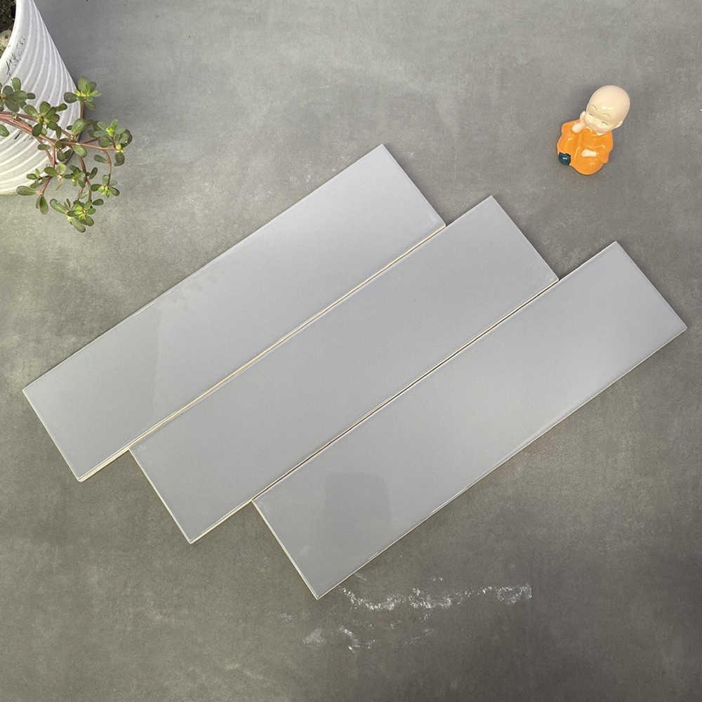 Gạch thẻ xám trung bóng phẳng KT 75x300 SI0312P- Loại 1