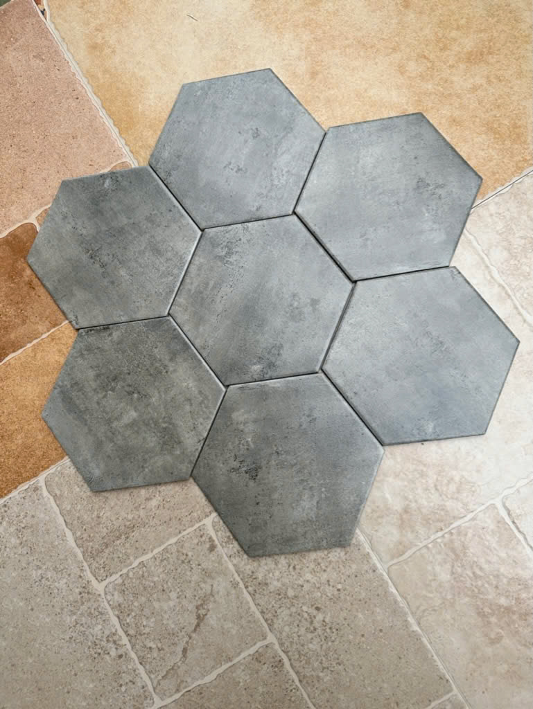 Gạch Bông Lục Giác 200x230mm FL 237