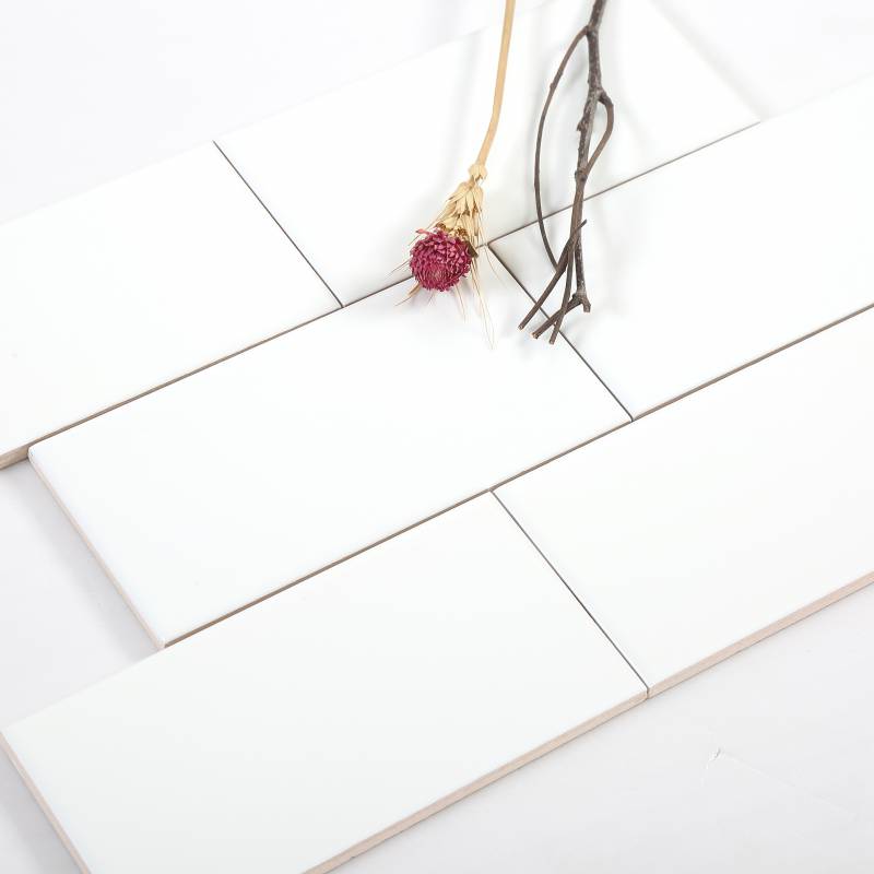 Gạch thẻ trắng phẳng mờ KT 75x150mm mã STA75156(F14CATCIC0306M)