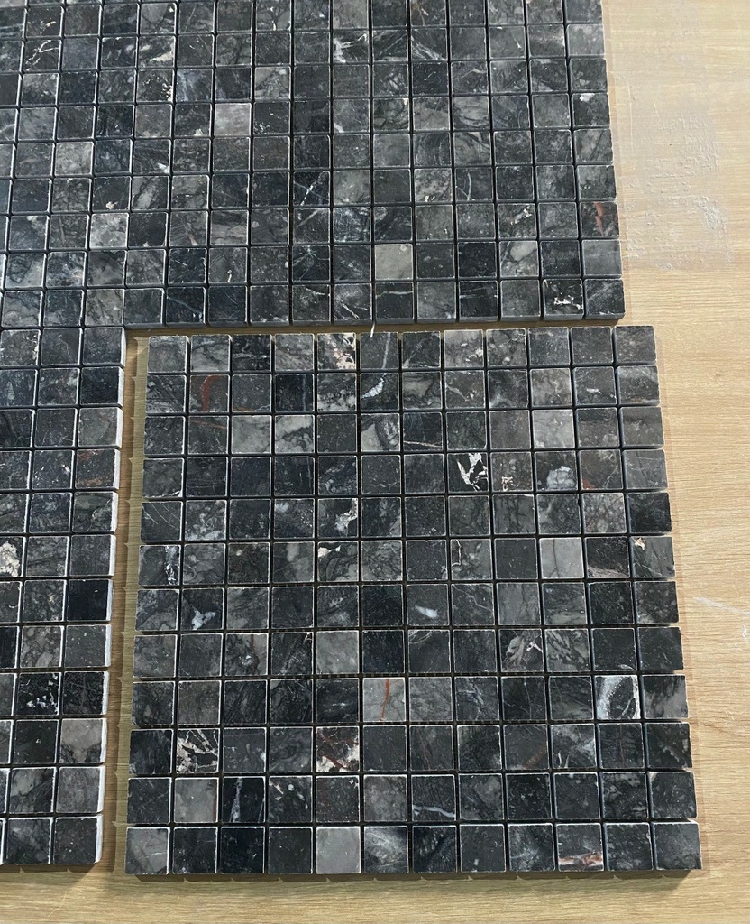 Mosaic đá đen NA mài bóng chip 42x42