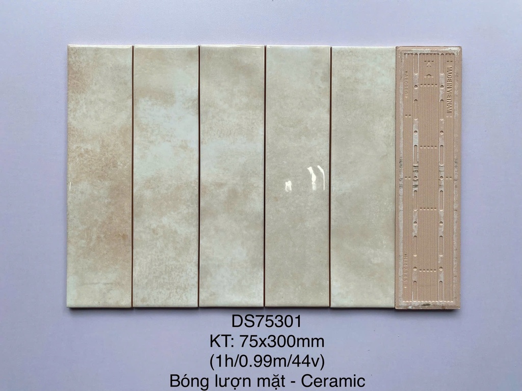 Gạch thẻ 75x300 loại ưu mã DS75301