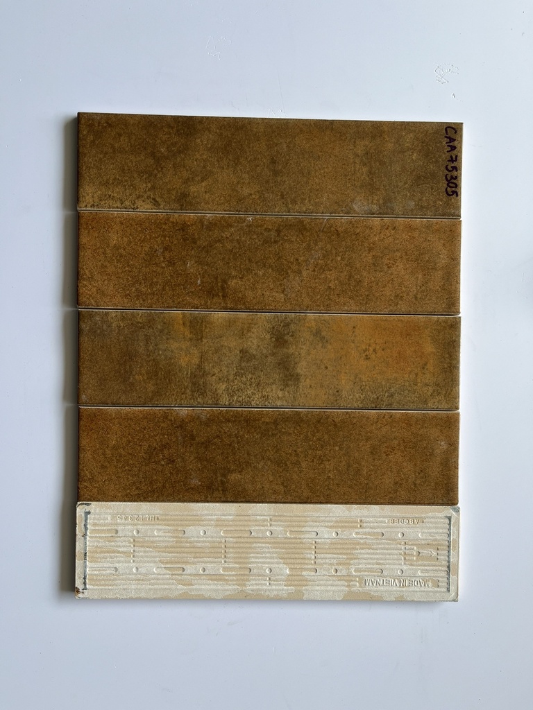 Gạch thẻ 75x300 loại ưu mã DS75305_S (1h/0.99m/44vien)