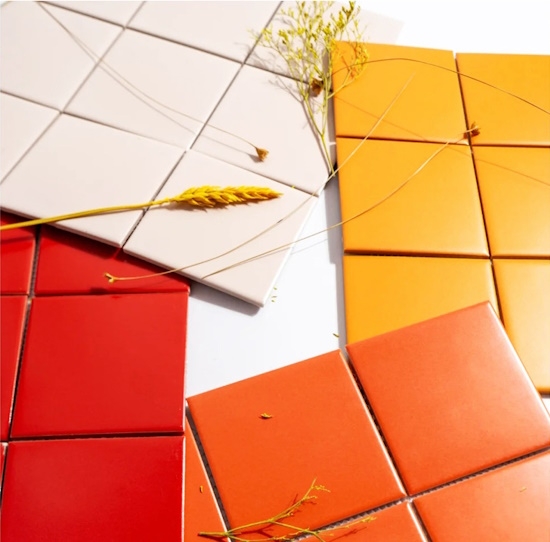 Gạch mosaic trắng bóng vỉ 300x300mm Y97701