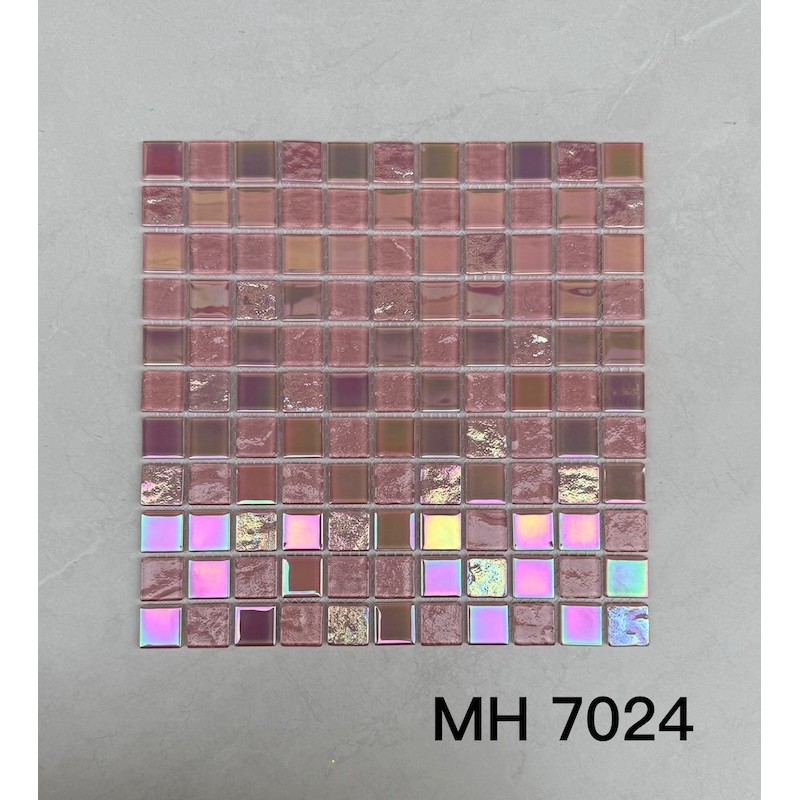Gạch mosaic thủy tinh lấp lánh MH 7024