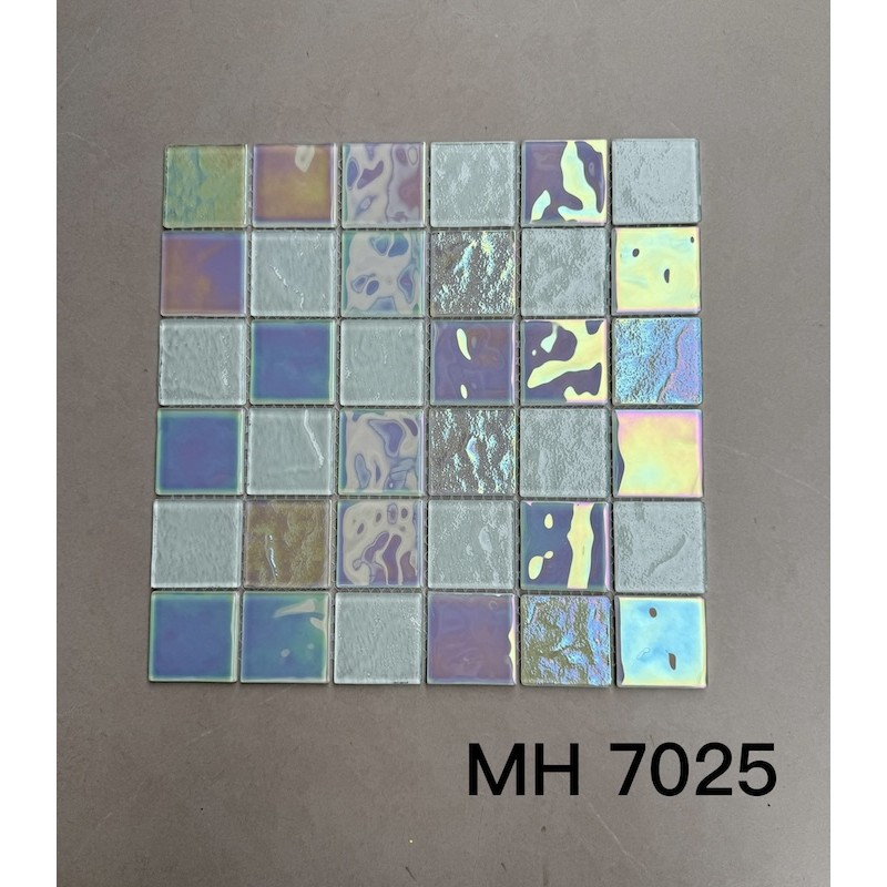 Gạch mosaic thủy tinh lấp lánh MH 7025