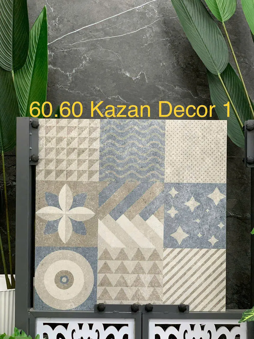 Gạch bông Ấn Độ, Bề mặt mờ, KT 600x600mm, Mã Kazan Decor 1 (4 viên/thùng/1,44m)