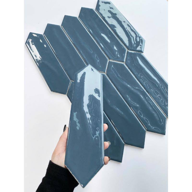 Gạch thẻ mũi tên KT 75x300 mã M75304J