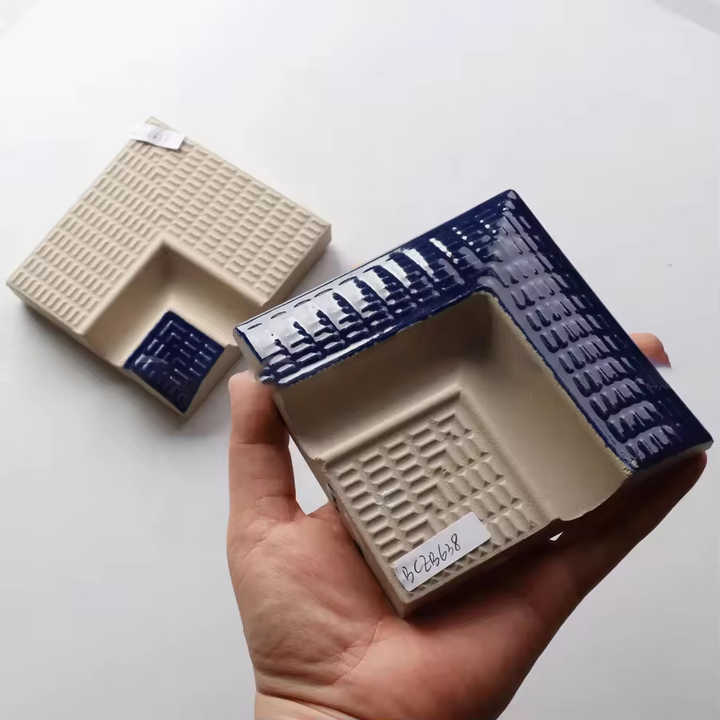 Gạch mép hồ bơi chống trơn, men sứ tiêu chuẩn quốc tế, vân tay, kiểu vát cạnh
